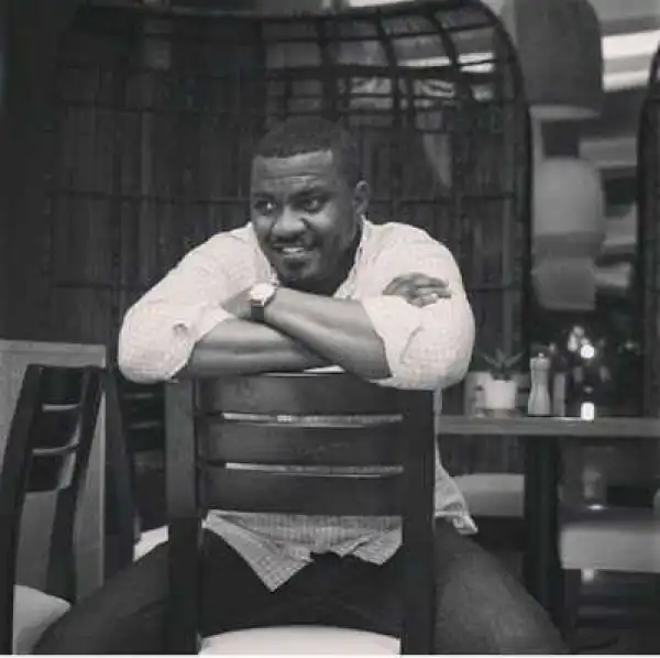 Checkout actor John Dumelo